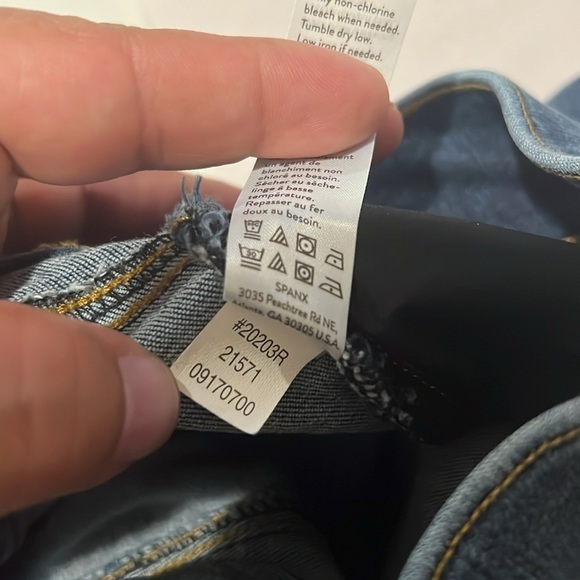 Spanx 20203 Distressed Denim High Rise Elastic Waist Jeggings size Small - Picture 8 of 8